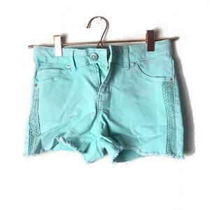 EUC Cat + Jack Mint Green Denim Shorts Large